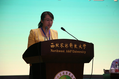 梁希奖获奖代表、北京林业大学经管学院姜雪梅博士发言